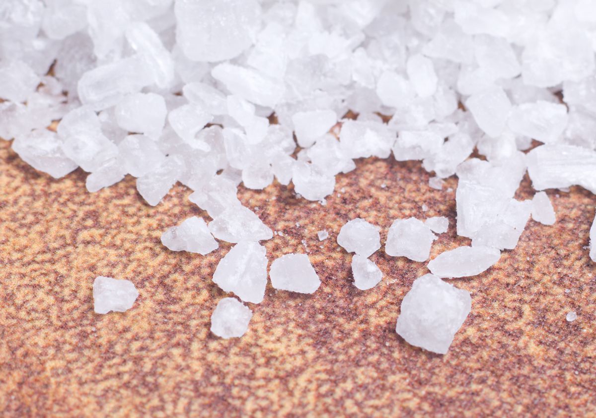 Velké krystalky mořské soli