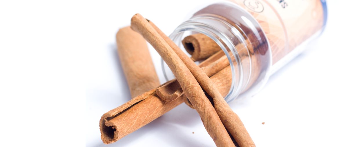 Skořice celá, Cassia, Cinnamomum burmannii